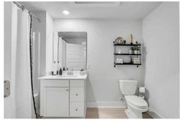 1512 Martel Street photo 4