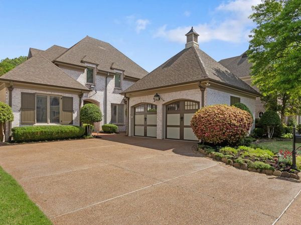 7298 MONT BLANC DR, Germantown, TN 38138