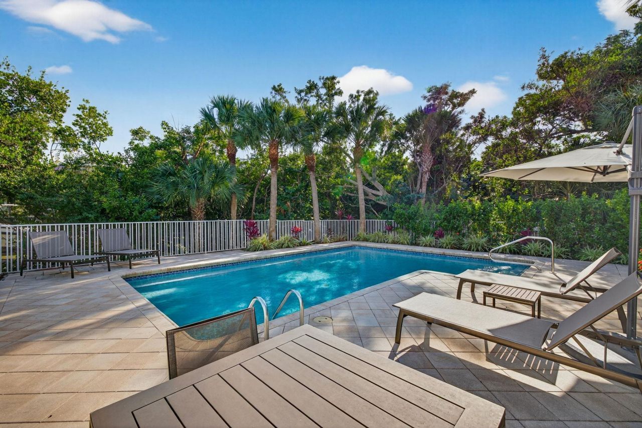 699 Anchor Dr, Sanibel, FL 33957 Photo