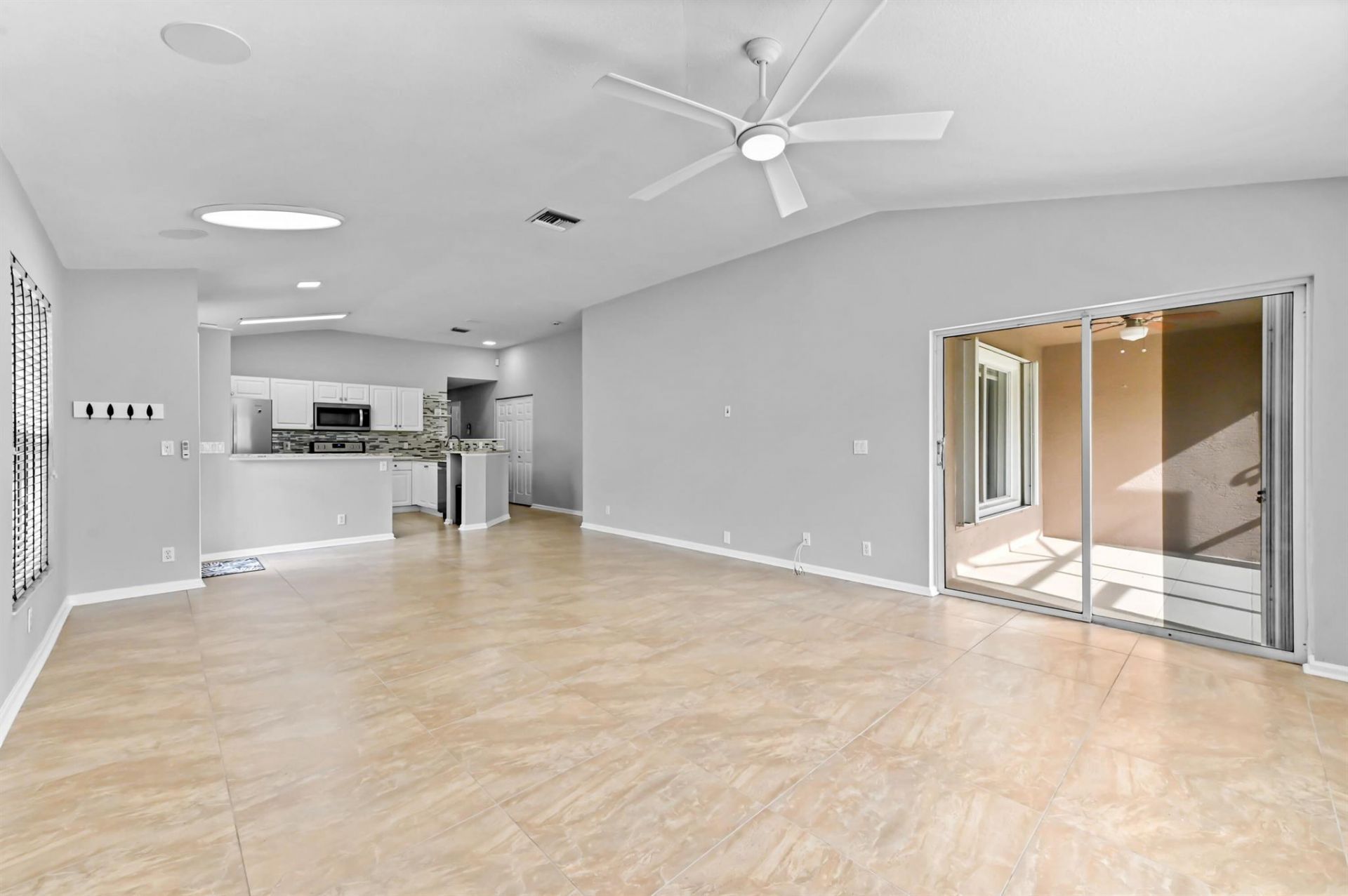 8416 Cargill Point, West Palm Beach, FL 33411 Photo