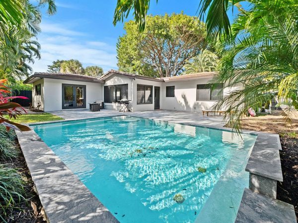 2508 NE 21st Ct, Fort Lauderdale, FL 33305