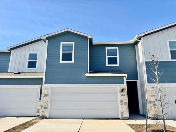 104 Calcite RD, Unit 2, Kyle, TX 78640
