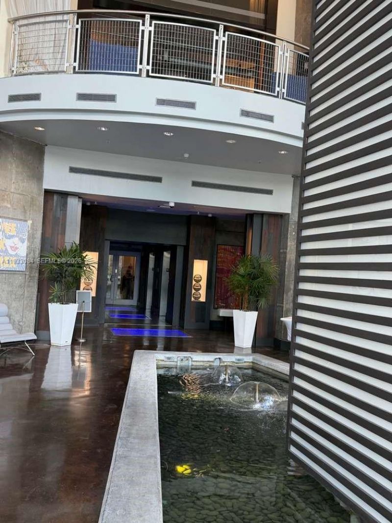 690 SW 1st Ct, Unit 1724, Miami, FL 33130 Photo