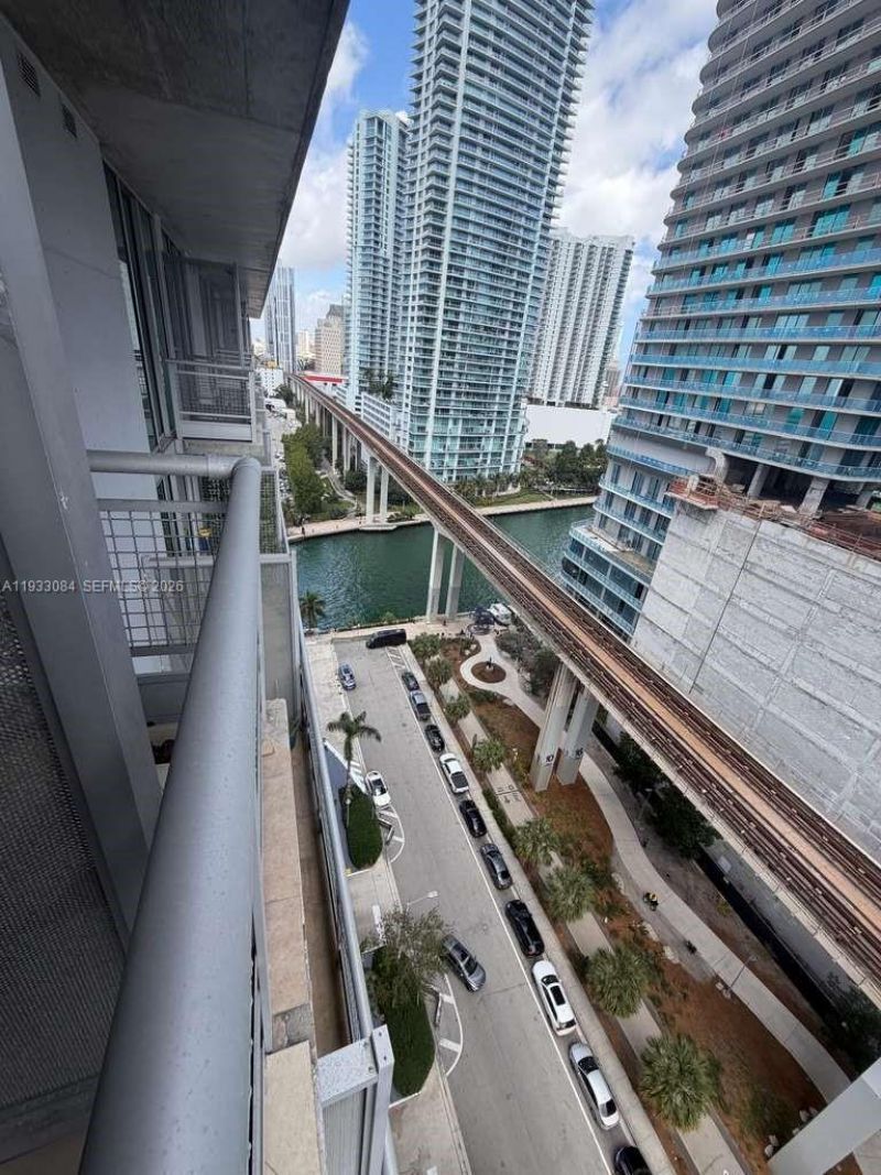 690 SW 1st Ct, Unit 1724, Miami, FL 33130 Photo