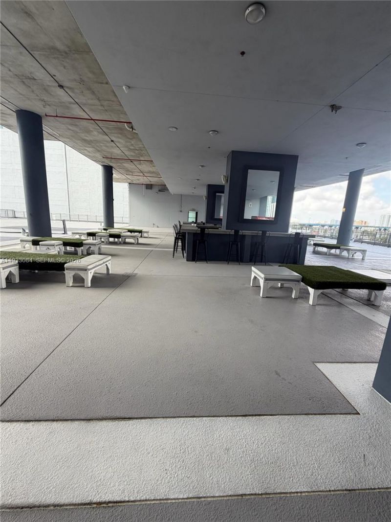 690 SW 1st Ct, Unit 1724, Miami, FL 33130 Photo