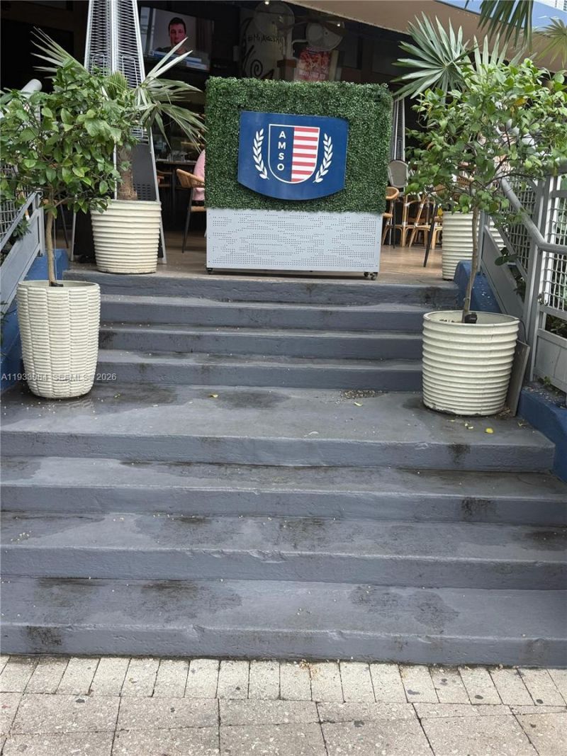 690 SW 1st Ct, Unit 1724, Miami, FL 33130 Photo