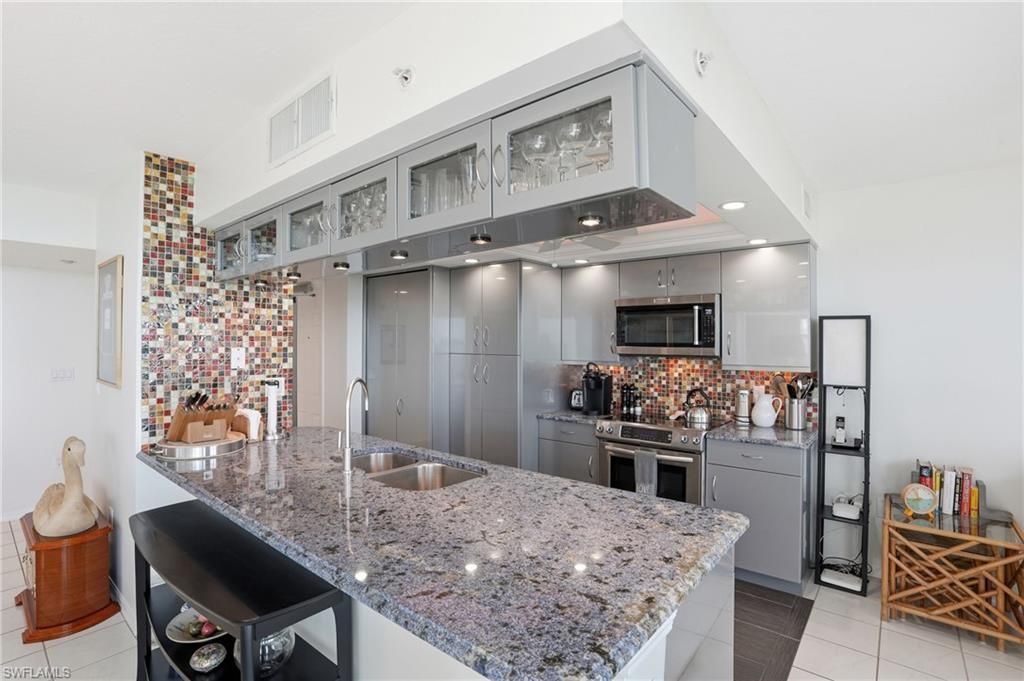 6101 Pelican Bay Blvd, Unit 805, Naples, FL 34108 Photo