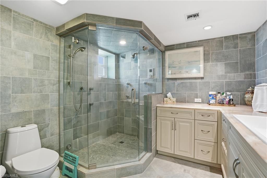 6101 Pelican Bay Blvd, Unit 805, Naples, FL 34108 Photo