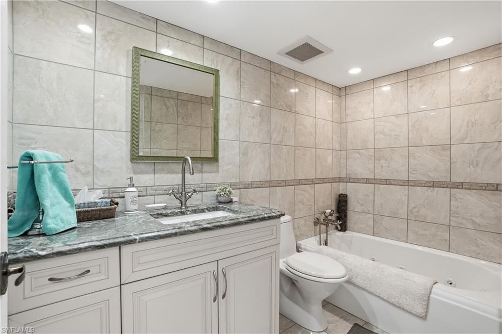 6101 Pelican Bay Blvd, Unit 805, Naples, FL 34108 Photo