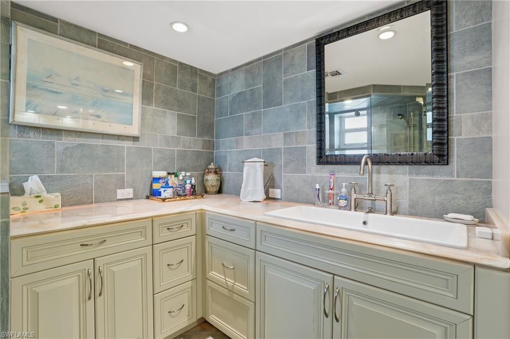 6101 Pelican Bay Blvd, Unit 805, Naples, FL 34108 Photo