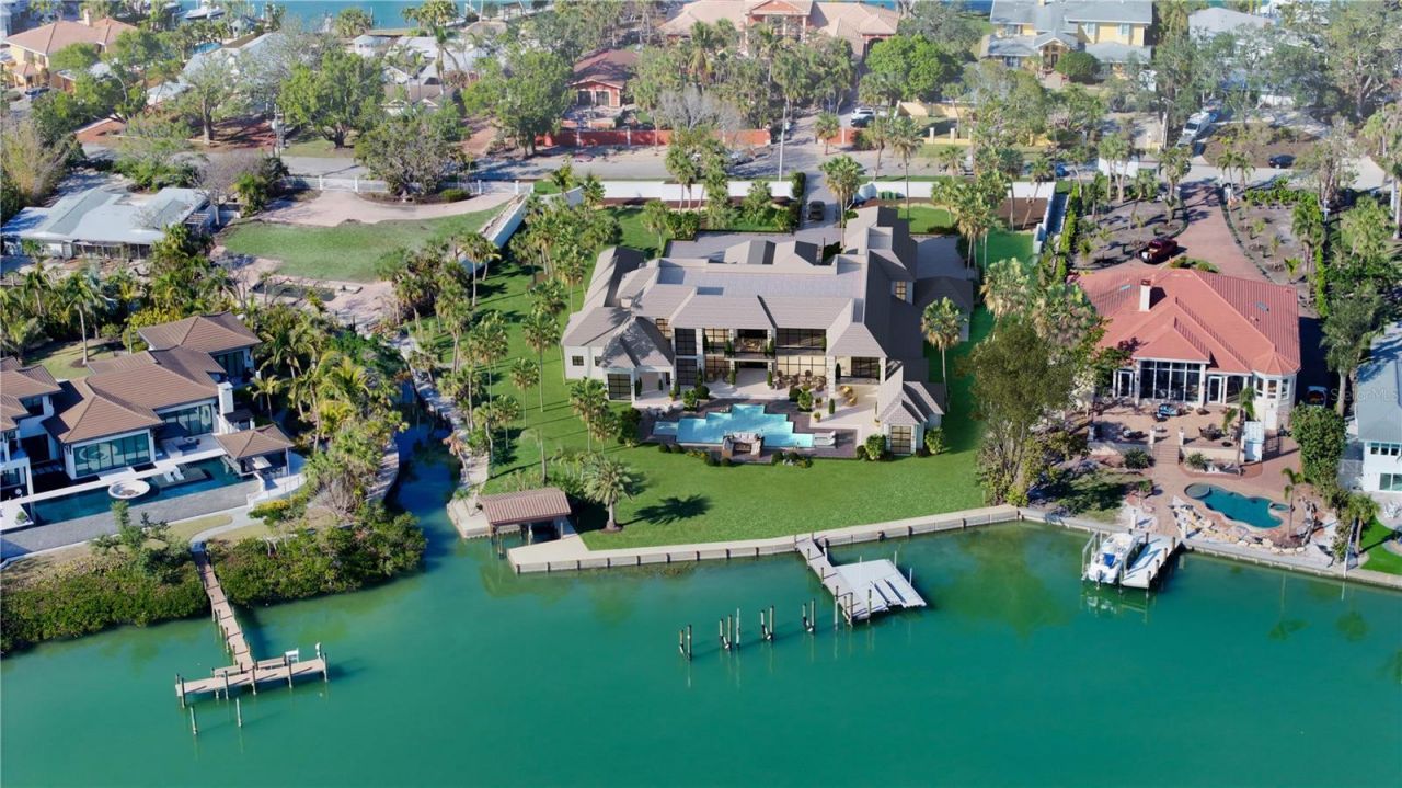 684 Freeling Drive, Sarasota, FL 34242 Photo