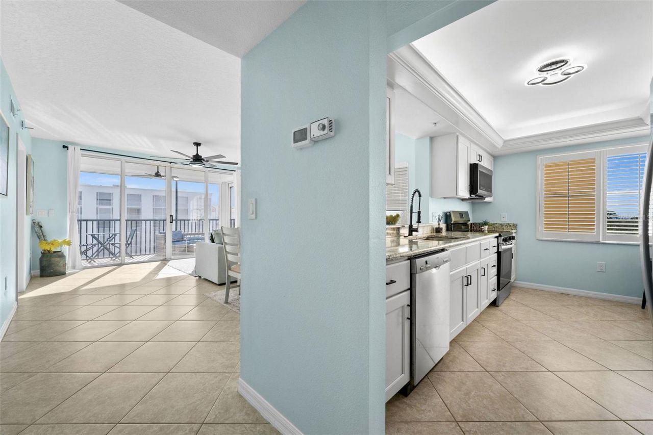 4411 Bay Beach Lane, Unit 744, Fort Myers Beach, FL 33931 Photo