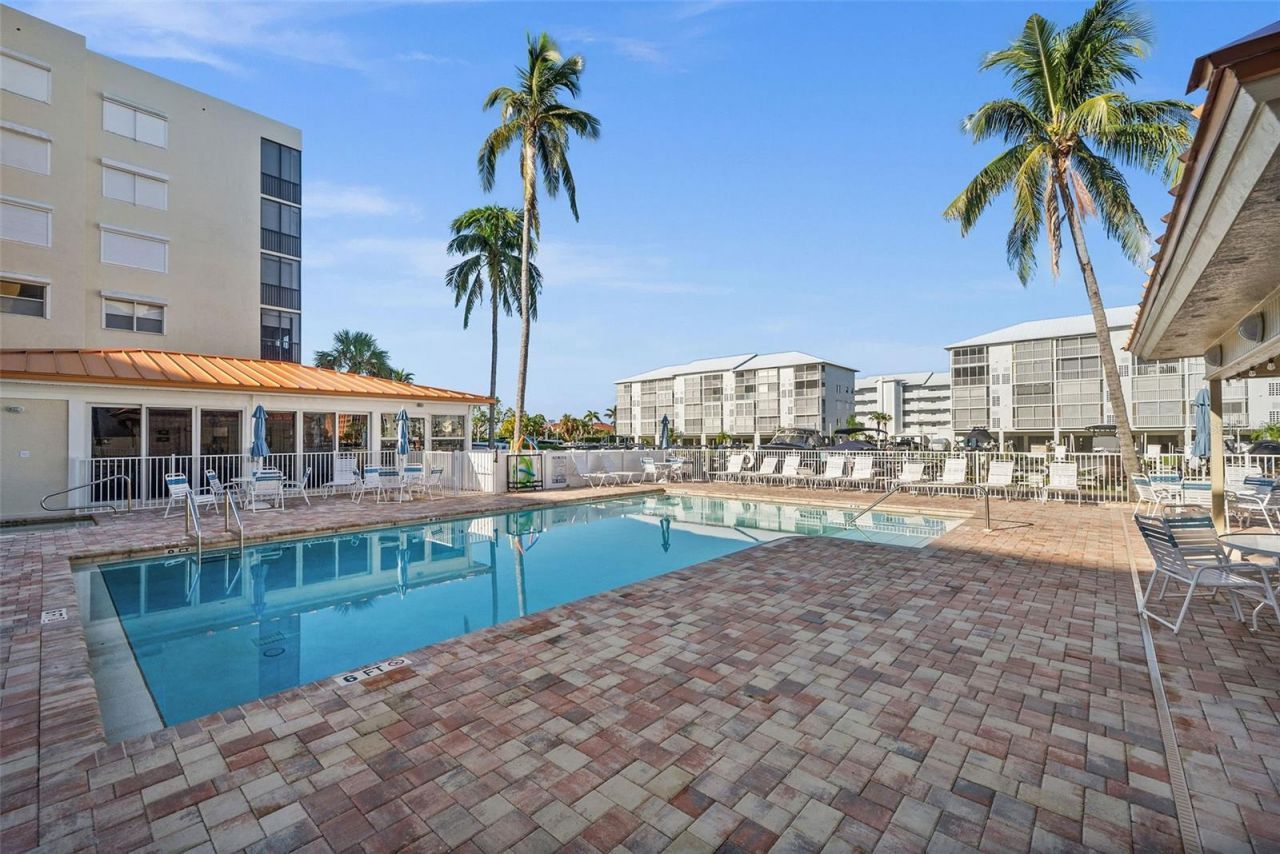 4411 Bay Beach Lane, Unit 744, Fort Myers Beach, FL 33931 Photo