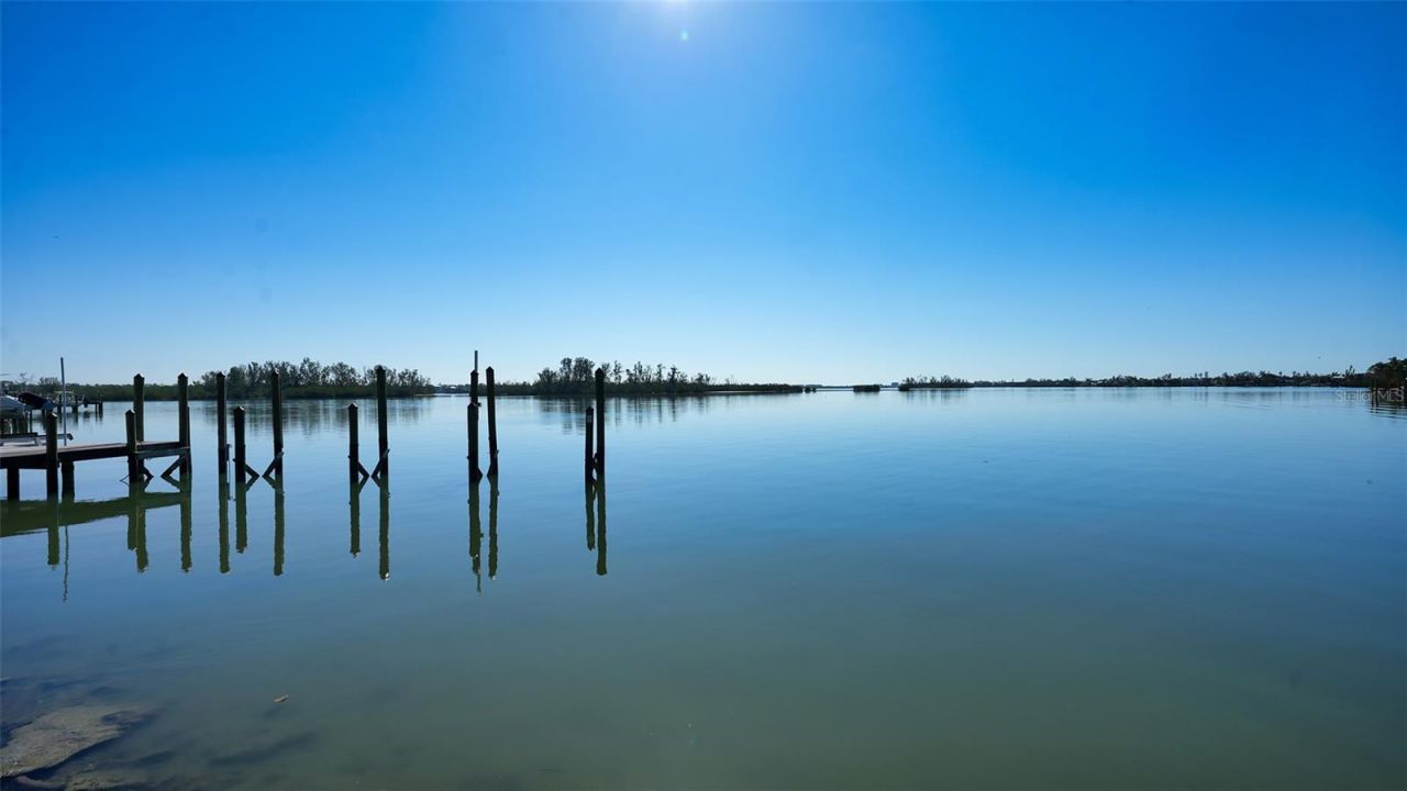 684 Freeling Drive, Sarasota, FL 34242 Photo