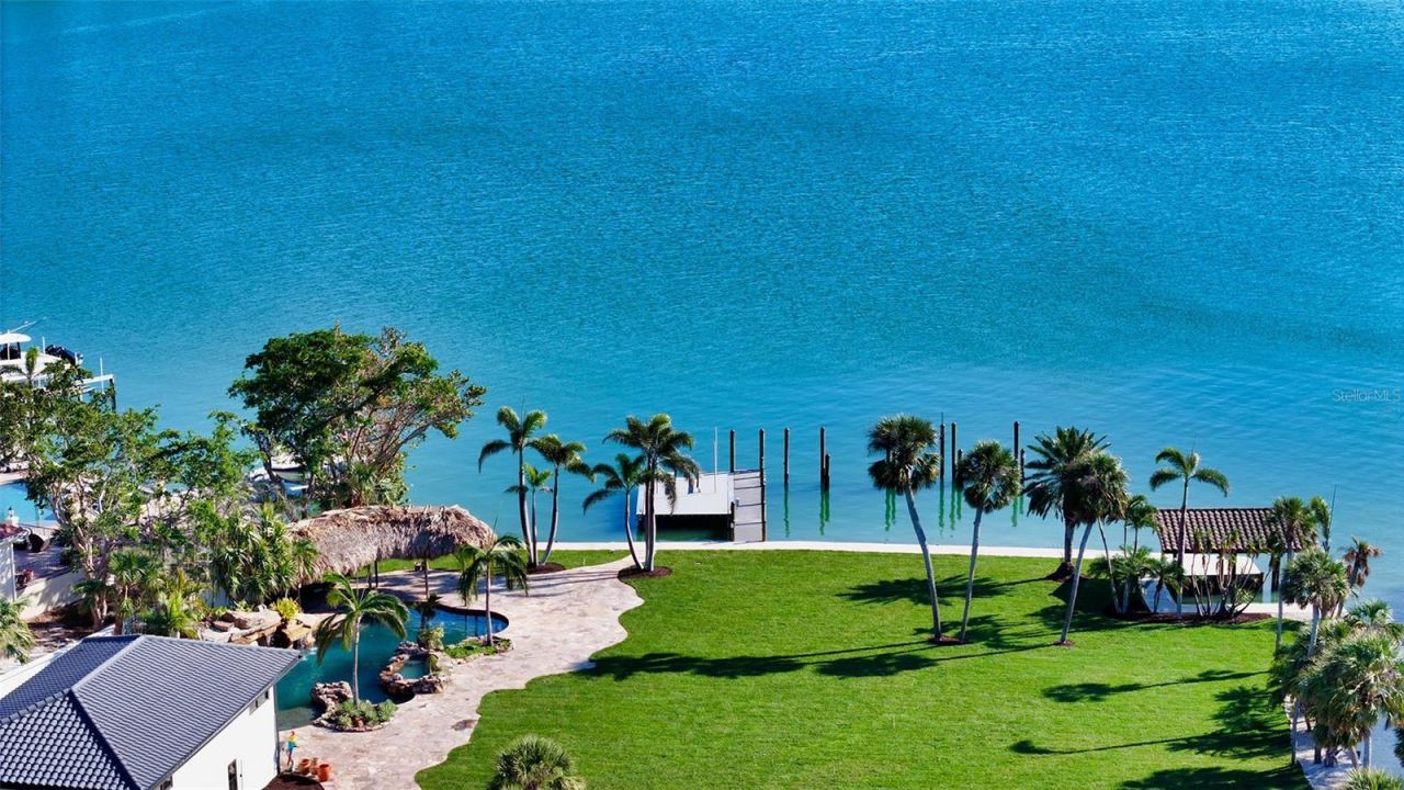 684 Freeling Drive, Sarasota, FL 34242 Photo