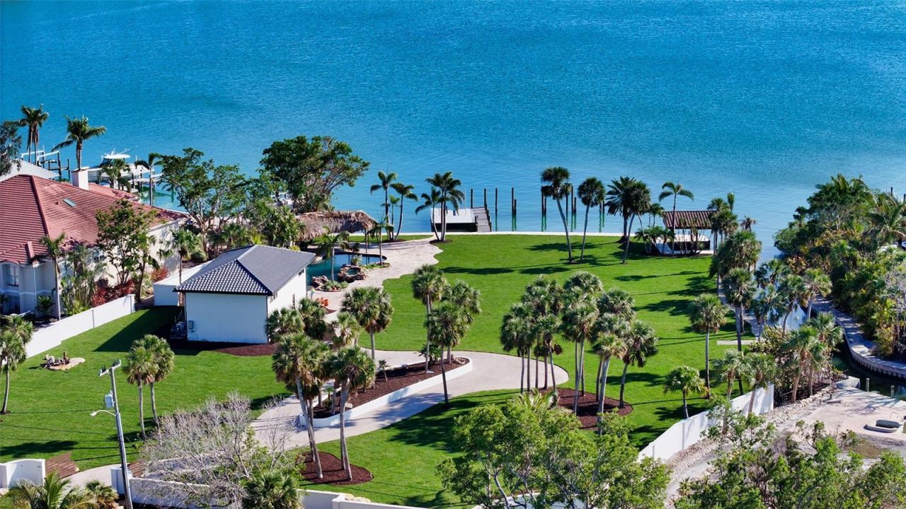 684 Freeling Drive, Sarasota, FL 34242 Photo