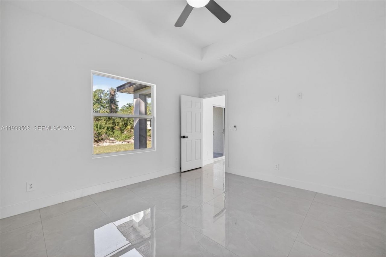 220 Lomax Ave, Lehigh Acres, FL 33974 Photo