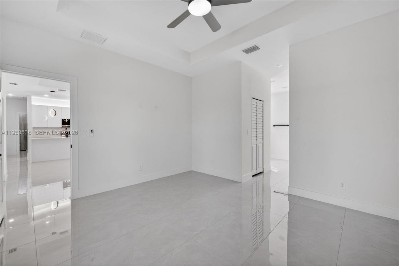 220 Lomax Ave, Lehigh Acres, FL 33974 Photo