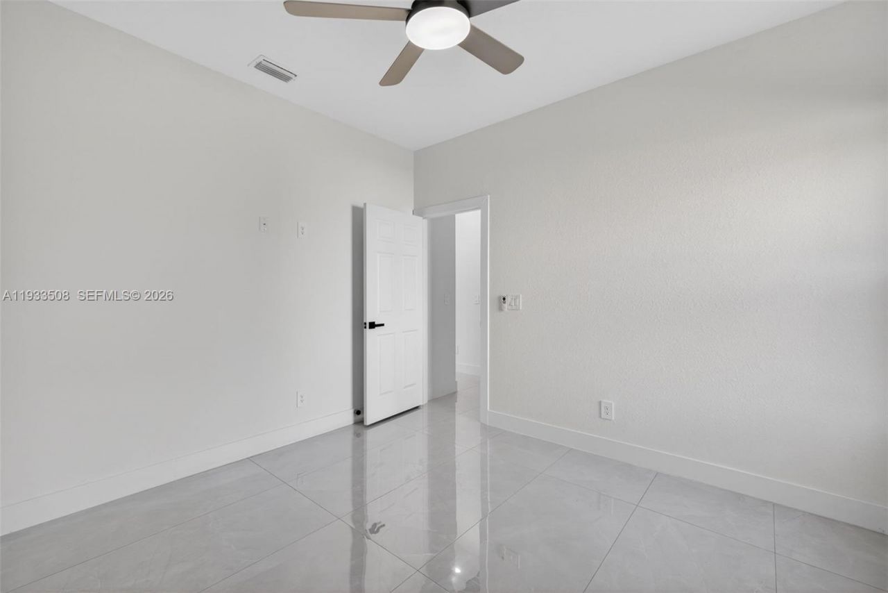 220 Lomax Ave, Lehigh Acres, FL 33974 Photo