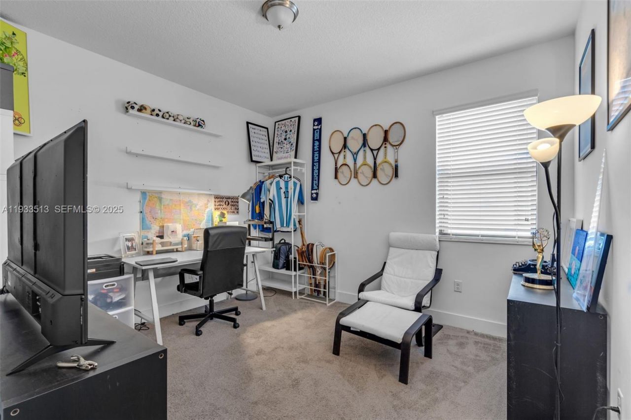 3332 W 95th Ter, Hialeah, FL 33018 Photo