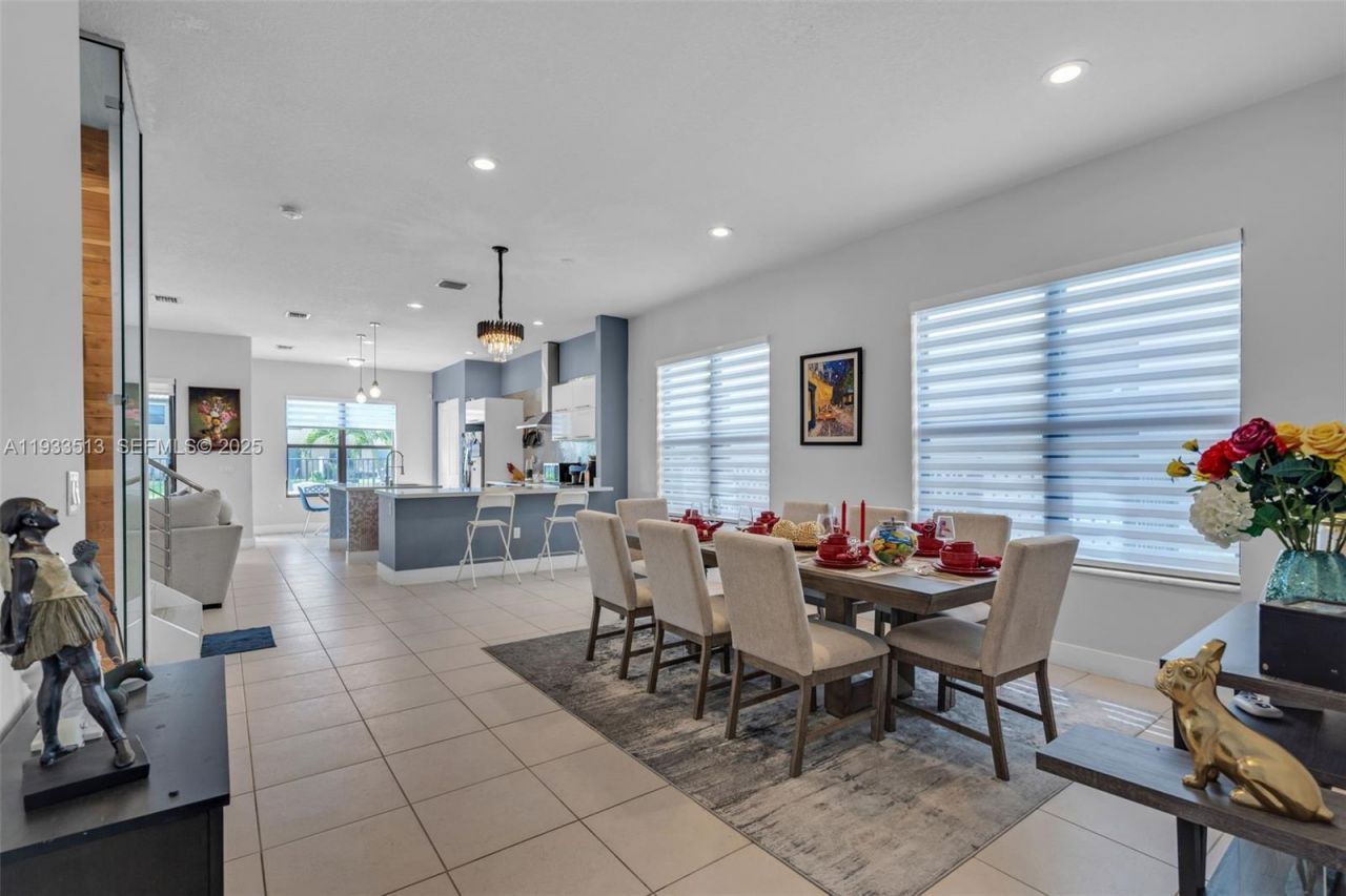 3332 W 95th Ter, Hialeah, FL 33018 Photo