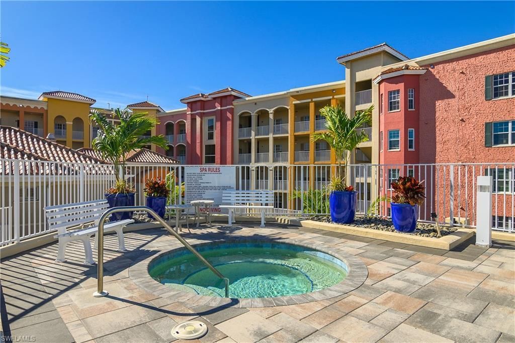 451 Bayfront Pl , Unit 5201, Naples, FL 34102 Photo