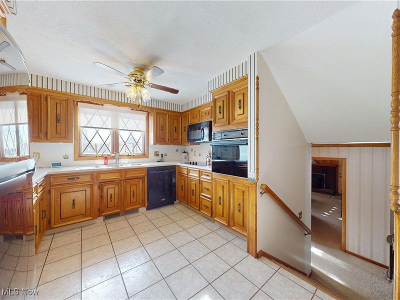 910 Canal Street, Magnolia, OH 44643 Photo 14