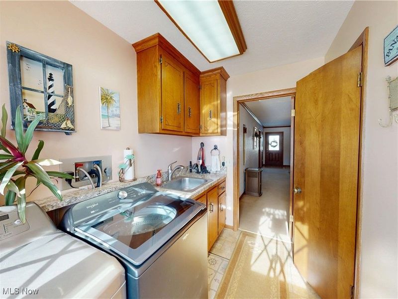 910 Canal Street, Magnolia, OH 44643 Photo 15