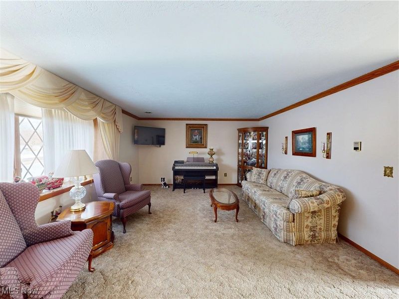 910 Canal Street, Magnolia, OH 44643 Photo 6