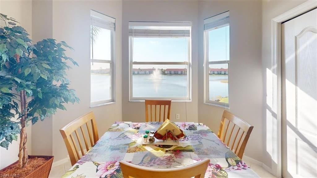 2730 Cypress Trace Cir, Unit 2828, Naples, FL 34119 Photo