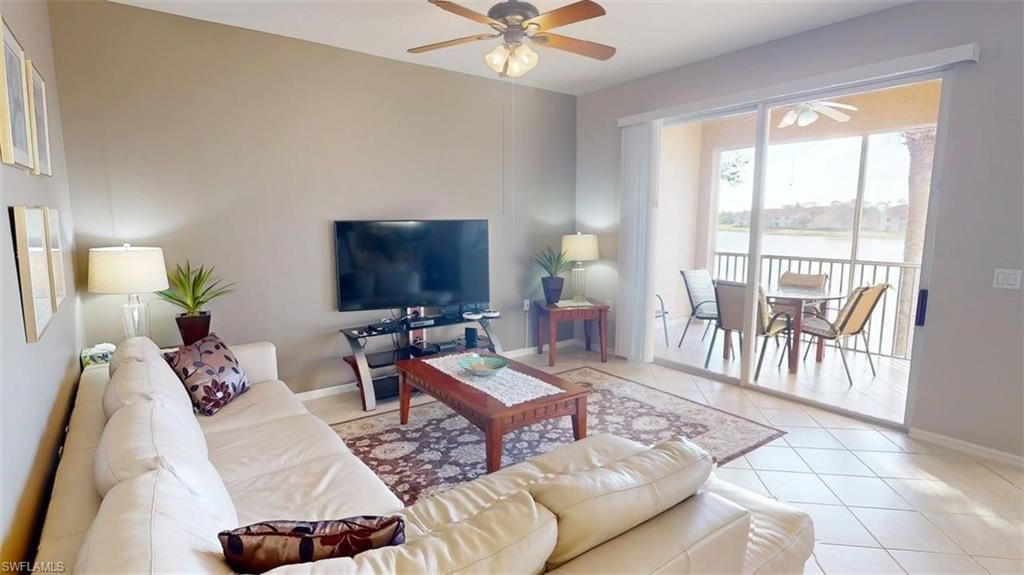 2730 Cypress Trace Cir, Unit 2828, Naples, FL 34119 Photo