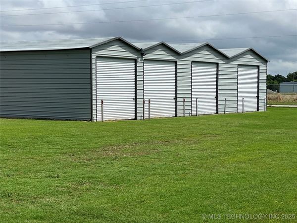 3048 Kelly Road , Kingston, OK 73439