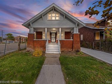 4888 Maxwell Street, Detroit, Mi 48214