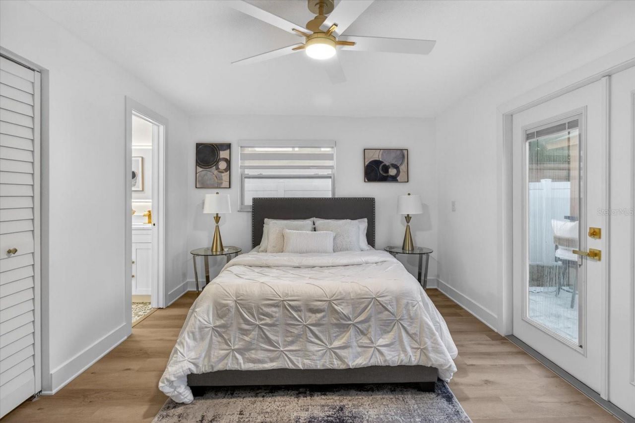 1927 Shore Acres Boulevard Ne, Saint Petersburg, FL 33703 Photo