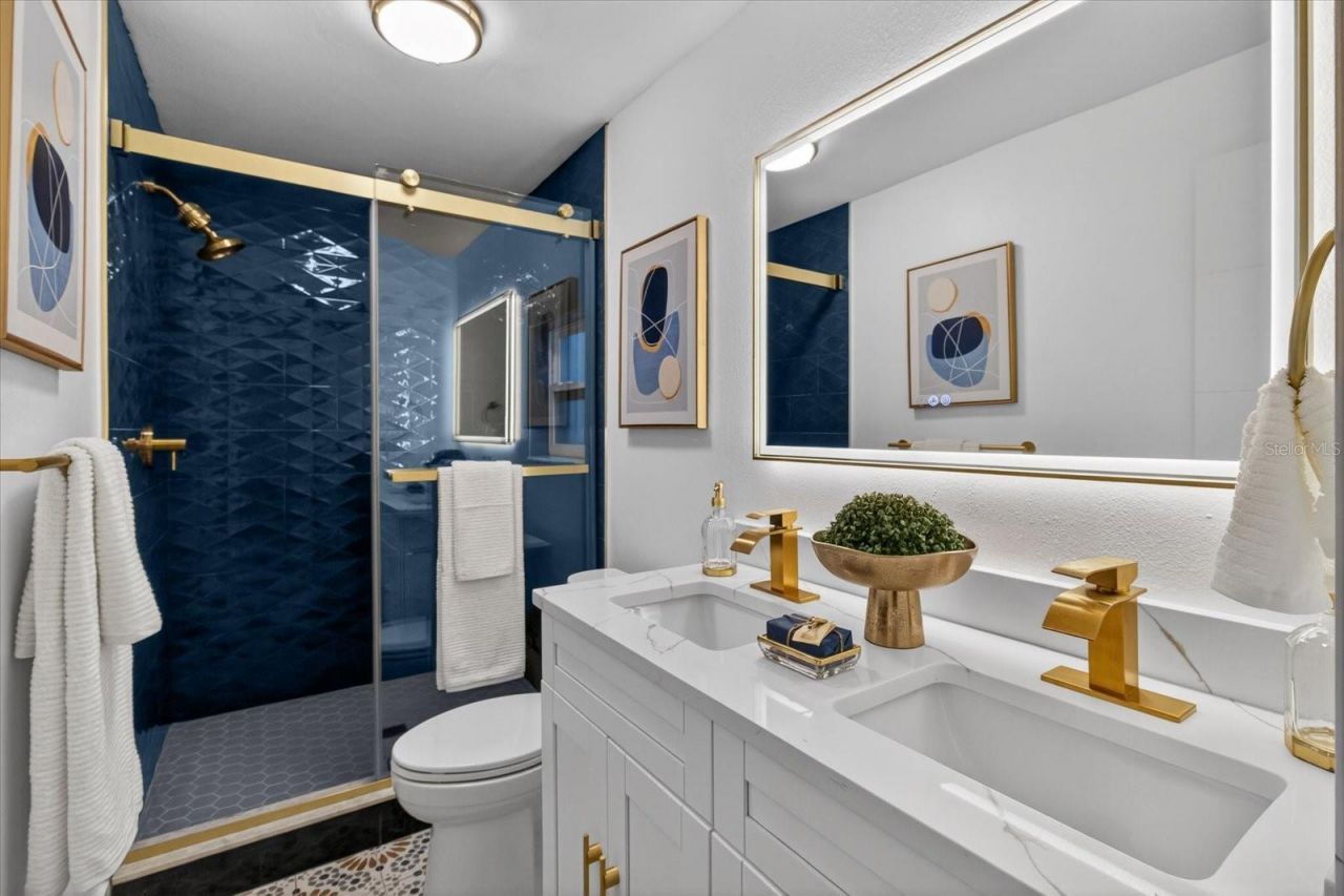 1927 Shore Acres Boulevard Ne, Saint Petersburg, FL 33703 Photo