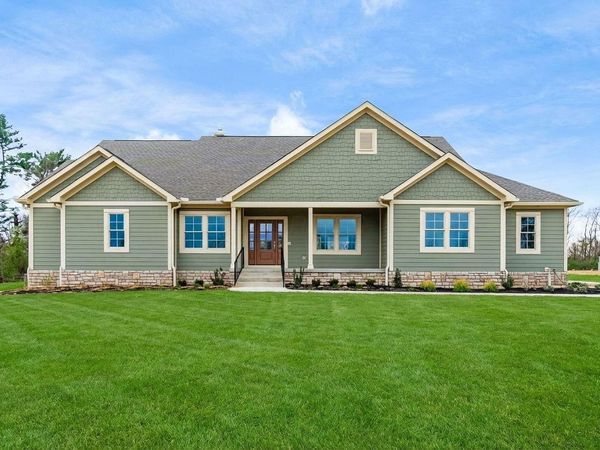 384 Olive Court, Sunbury, OH 43074