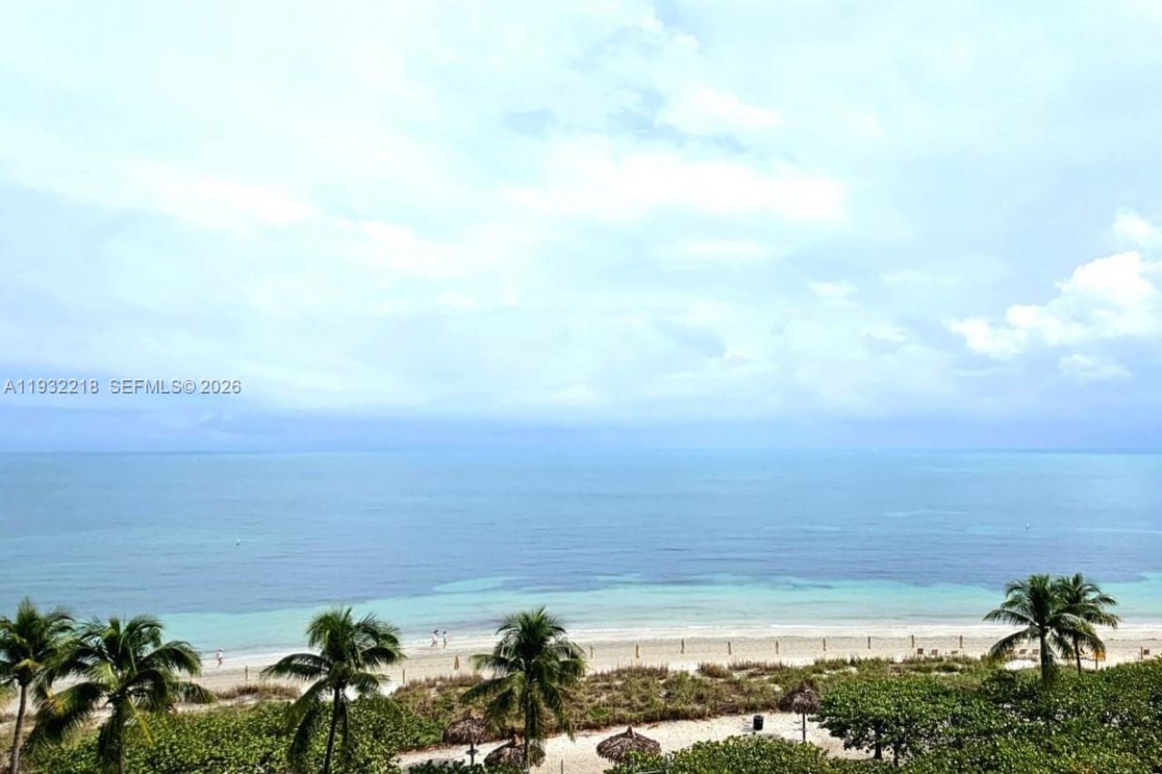 1111 Crandon Blvd, Unit A504, Key Biscayne, FL 33149 Photo