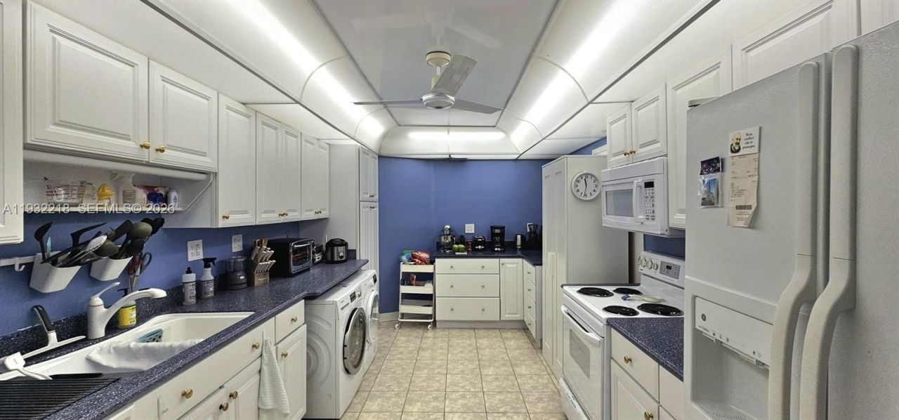 1111 Crandon Blvd, Unit A504, Key Biscayne, FL 33149 Photo