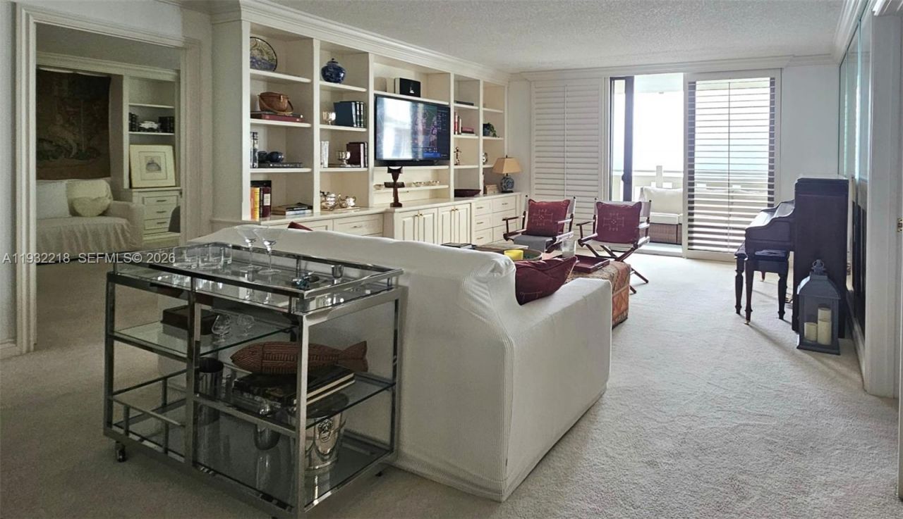 1111 Crandon Blvd, Unit A504, Key Biscayne, FL 33149 Photo