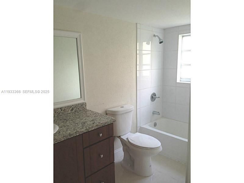 4350 NW 107th Ave, Unit 102, Doral, FL 33178 Photo