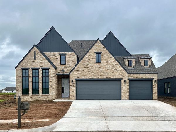 2850 E 144th Place S, Bixby, OK 74008