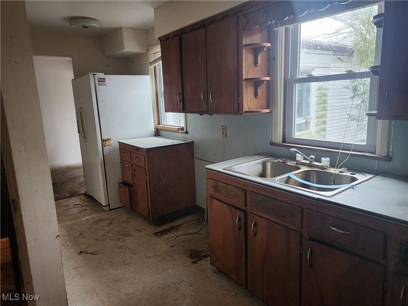 222 N Lipkey Road, North Jackson, OH 44451 Photo 5