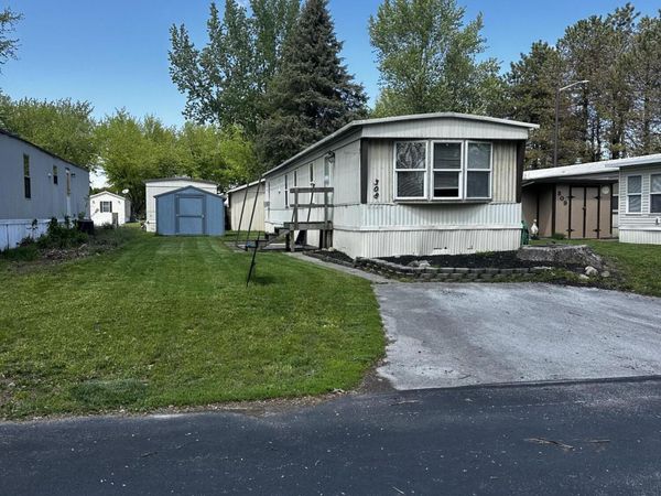 535 W Gypsy Lane Road, Bowling Green, OH 43402