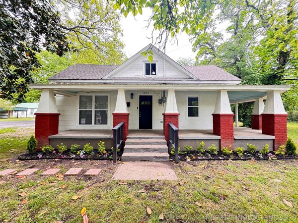 1020 N Vinita Avenue, Tahlequah, OK 74464