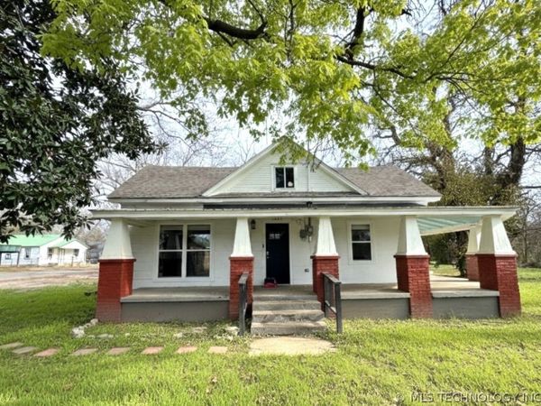 1020 N Vinita Avenue, Tahlequah, OK 74464