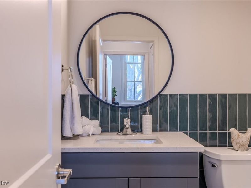 25 Public Square, Willoughby, OH 44094 Photo 17