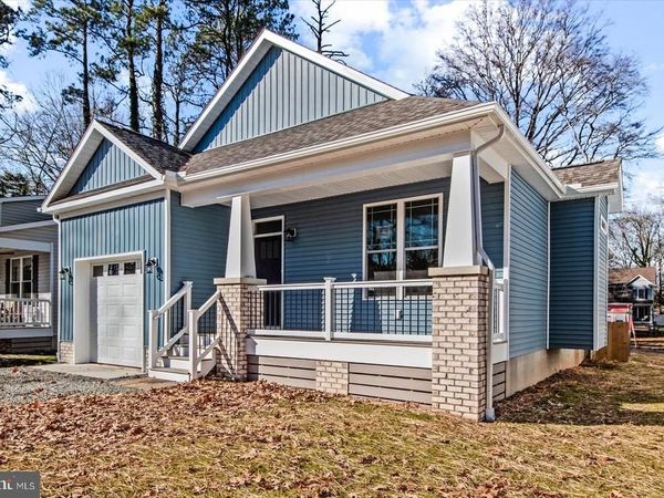 133 6TH ST, COLONIAL BEACH, VA 22443