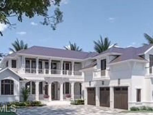 637 Palm CIR W, NAPLES, FL 34102