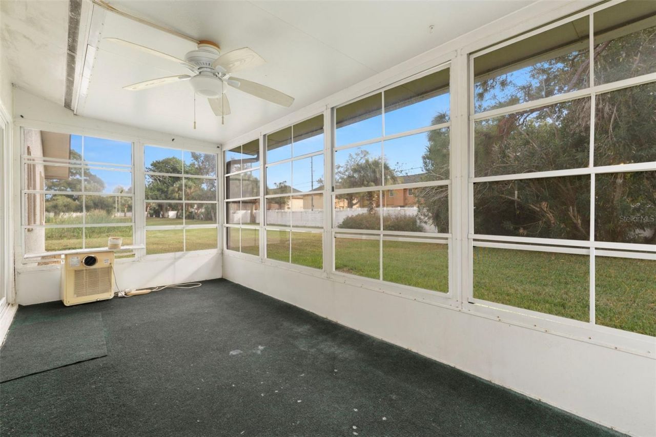 3357 38th Street, Unit B, Saint Petersburg, FL 33711 Photo