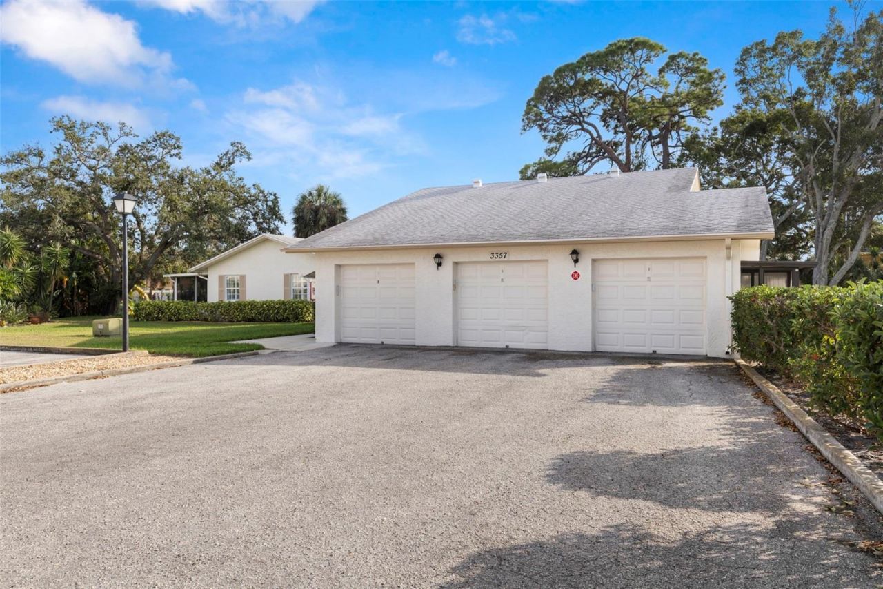 3357 38th Street, Unit B, Saint Petersburg, FL 33711 Photo